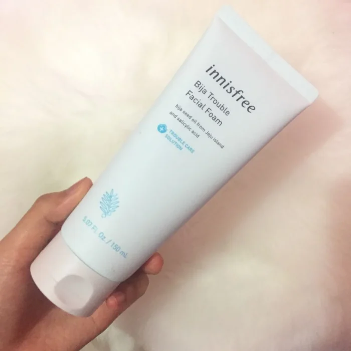 Innisfree Bija Trouble Cleansing Foam 150g - Image 2