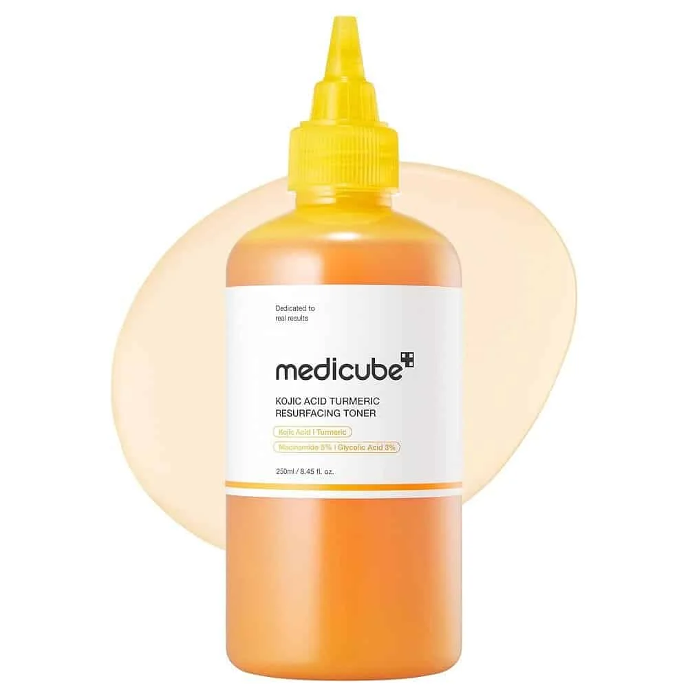 MEDICUBE Kojic Acid & Turmeric Exfoliating Toner 250ml – Brightening, Dark Spot Correcting & Skin Resurfacing Tonique